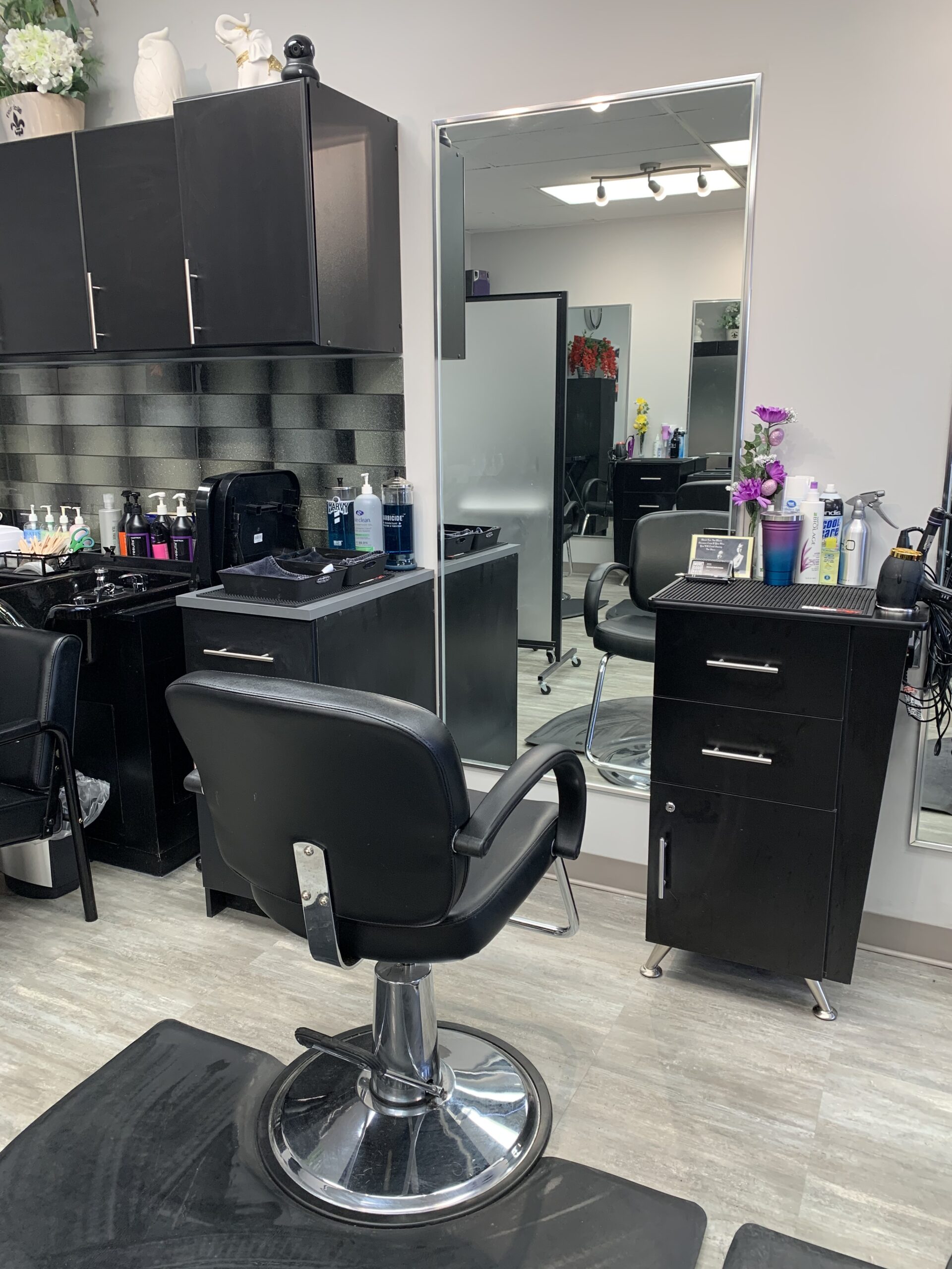 Services - Kingston Hair Salon, Brushez Hair Studio